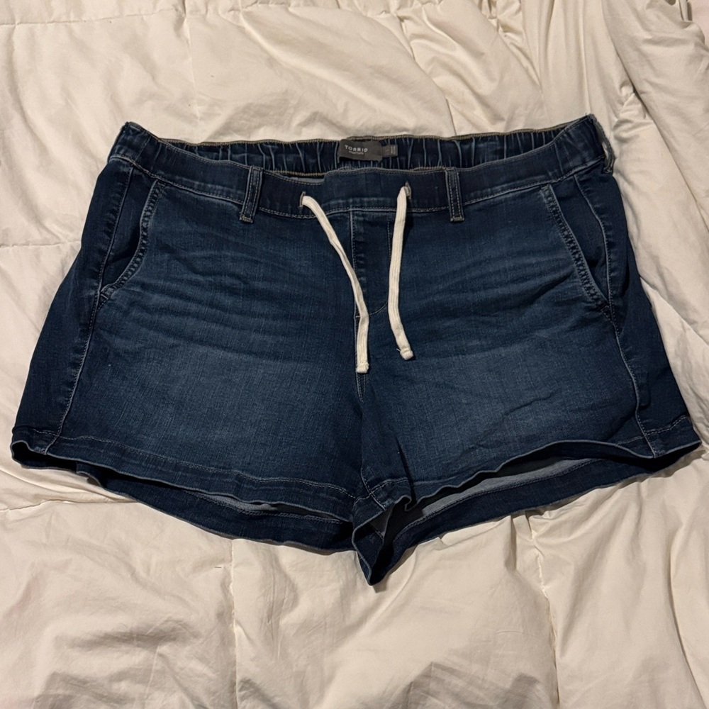 Women's Dark Blue Denim Shorts from Torrid